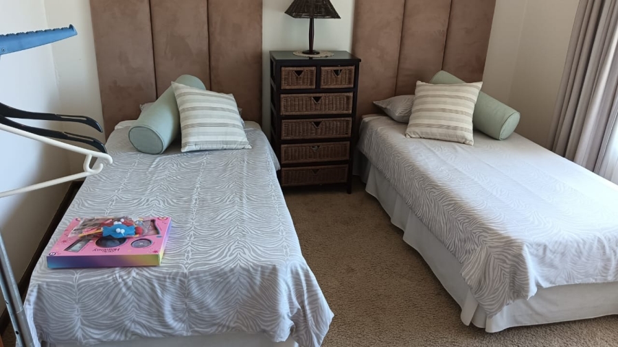 3 Bedroom Property for Sale in Beacon Bay Eastern Cape